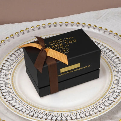 ISO9001 Kundenspezifische Luxus-Parfümverpackung Geschenkbox zweiteilig Deckel und Boden Schleife Karton für Kosmetik