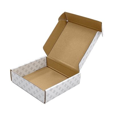 Glänzende Oberfläche Fertigstellung Lieferung Versand Mailer Box Custom Karton für die Verpackung