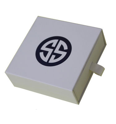 Weitere Geschenke Handwerk Oberfläche Finish Glanz weiße Box mit Schwarz Silber Hot Foil Logo