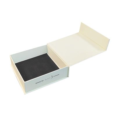 Uhr Verpackung Produktbox mit Logo kundenspezifische starre Kisten und akzeptable Logo geprägt