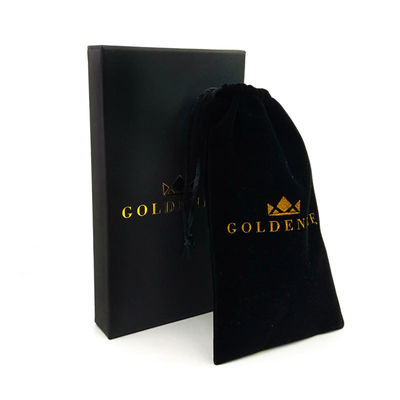 Stylische schwarze steife Schublade mit Goldfolie Custom Logo und weiche Samtverkleidung