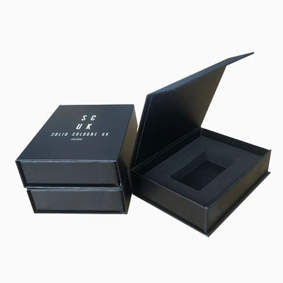 4C/UV/Lamination/Embossing/Stamping Finish Custom Magnetische Buchform-Box für Parfüm