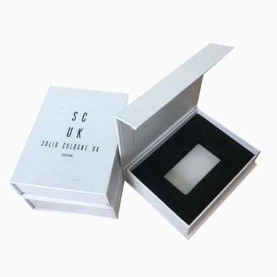 4C/UV/Lamination/Embossing/Stamping Finish Custom Magnetische Buchform-Box für Parfüm