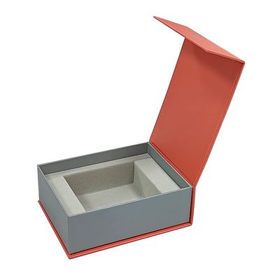 Handgefertigte, maßgeschneiderte, magnetische Buchform, Papier, starre Geschenkbox für die Verpackung von Uhrengurten