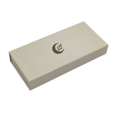 Weißes, stilvolles, magnetisches Verpackungsfach mit UV-Beschichtung, flip-magnetisches Geschenkfach für Aufkleber