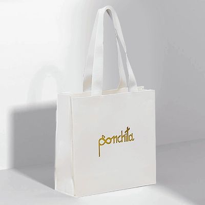 Zusammensetzbare, zusammenklappbare, recycelte Papiertaschen, Boutique-Papiertaschen mit Griff