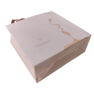Luxus-Logo-Goldfolie Druck Kraftpapier Einkaufspaket für Schuhe Kleidung