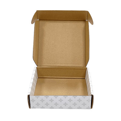 Lieferung Versandkarton Packungskisten Klapppapierplatten Kraft gewölbte weiße Mailerverpackungskiste