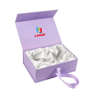 Custom High End Schwarze Magnetbox Kleidung Karton Geschenkverpackung Menschenhaar Verpackungskiste mit Satinseide