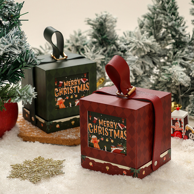 Luxuriöse Weihnachtsgeschenkbox Elegantes Gold-Rot-Design für Familienfeiern