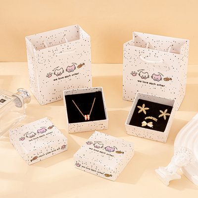 Custom Schmuckboxen Wellpappe Geschenkbox für Luxusverpackung Großbestellung Gratis Musterangebot