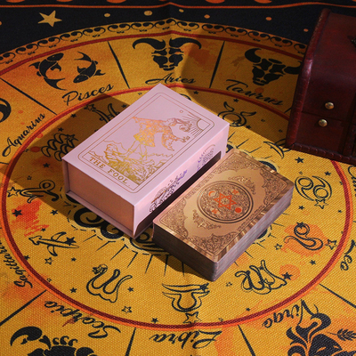 Individuelle, starre Luxus-Tarotkarten-Boxen aus Karton mit Magnetverschluss in dekorativer Buchform, Geschenkbox