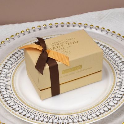 ISO9001 Kundenspezifische Luxus-Parfümverpackung Geschenkbox zweiteilig Deckel und Boden Schleife Karton für Kosmetik