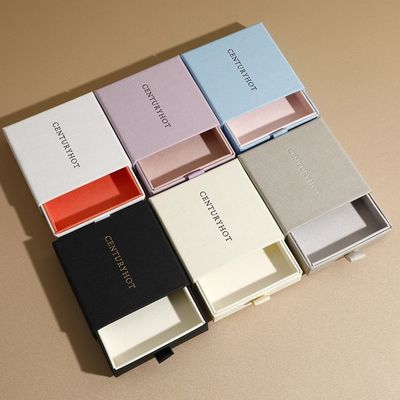 Luxuriöse Schmuckschatulle Verpackung Individuelles Logo Personalisierte Schmuckgeschenkboxen Elegante & Hochwertige Schmuckverpackungsbox für Frauen
