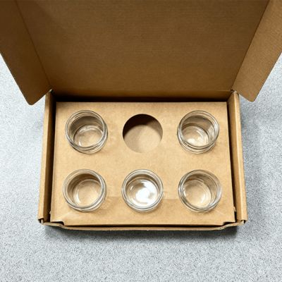 Individuelle 6er-Pack Kraft-Wellpapp-Geschenkverpackung für 2-Unzen-Duftkerzen-Tiegel, Goldfolienprägung & Mattlaminierung