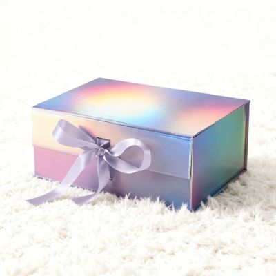 Deluxe Holographic Flip Top Magnetic Lid Gift Packaging Box Beautiful With Ribbon Recycled Materials For Socks