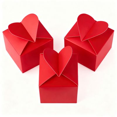 Entfalte Charme Liebe Unsere Exklusive Herzförmige Kartenbox Glänzende Matte Laminierung Schwammfutter Jeder Besondere Moment Griff Kerzen