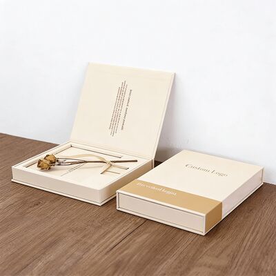 Individuelles Logo Mode Eva Steife Karton Magnetische Geschenkverpackungsbox für Sportkarten