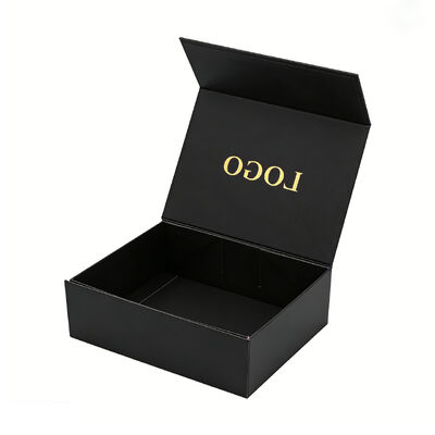 Großhandel Umweltfreundliche Magnetische Verpackung Geschenkboxen Griff Benutzerdefinierte Schwarze Pappe Schwamm Matt Laminierung für Sportkarten