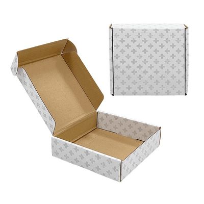 Custom CMYK Walzkartonbox für den Versand großer Bekleidungsstücke und für individuelle Verpackungen