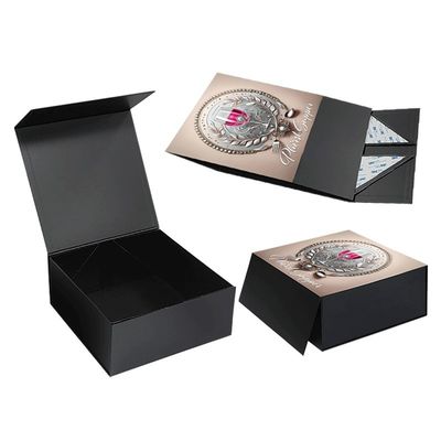 Verpackungskarton für Bankettglas mit individuellem UV-Logo und klappbarem Magnetverschluss